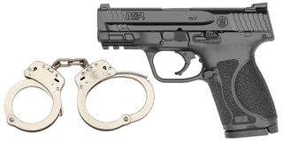 3.6-inch S&W M&P Shield 2.0 with night sights.